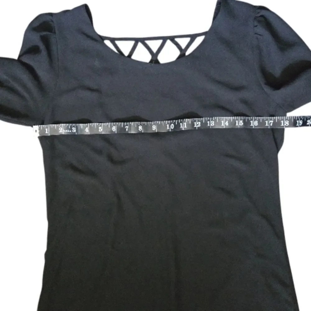 BONGO black geometric